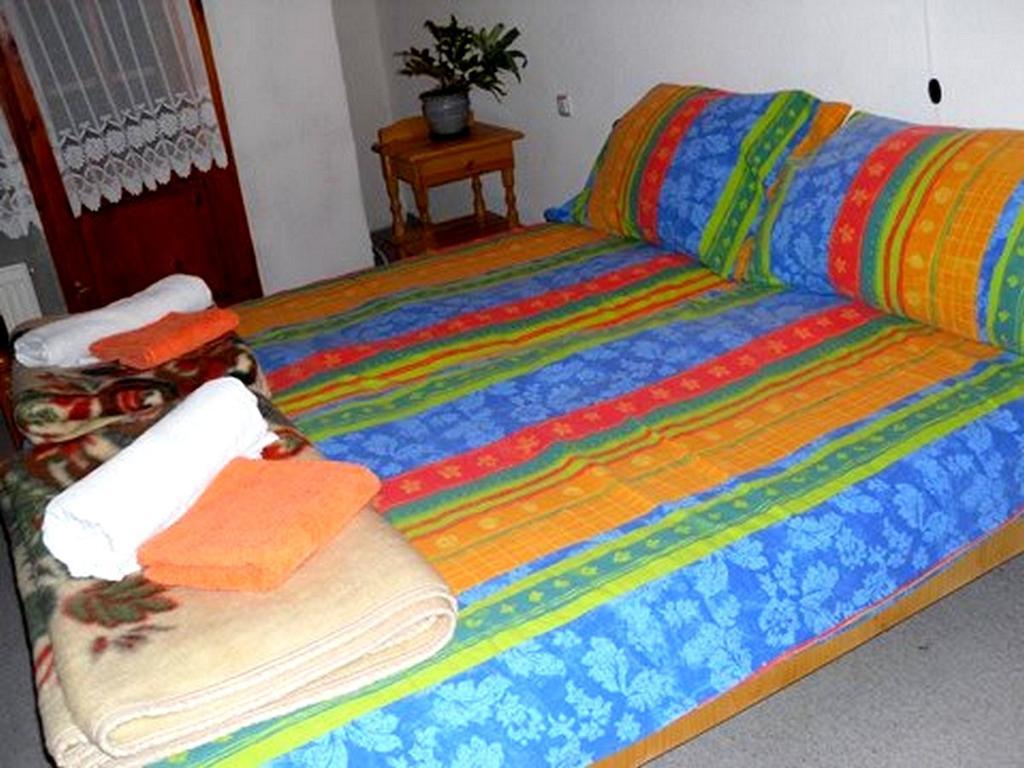 Veselata Guest House Dolna Banya Quarto foto